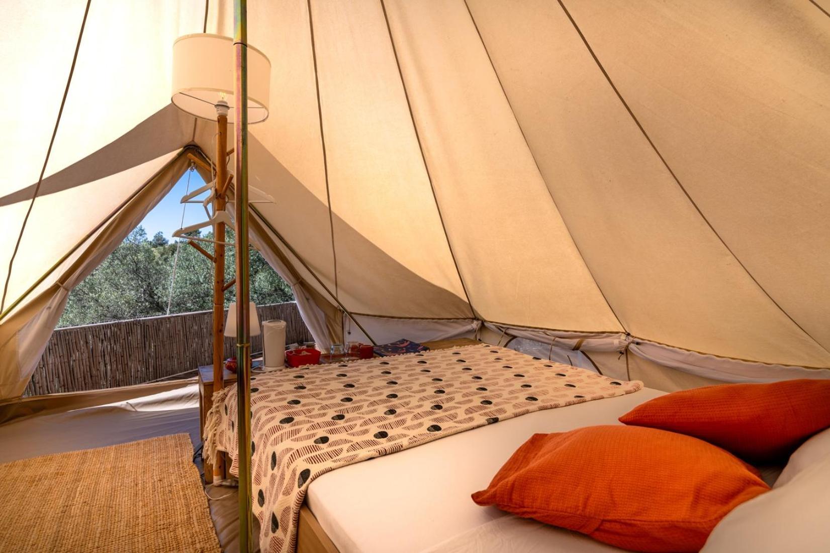 Campo Agave Luxury Tents Sayalonga Quarto foto